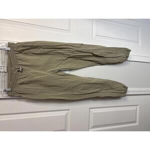 Lululemon Women's Nylon Jogger Pants Size 6 Beige 570